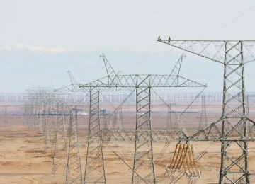 2023-ban Hszincsiang 126,2 milliárd kilowattóra villamos energiát fog továbbítani a külvilágba